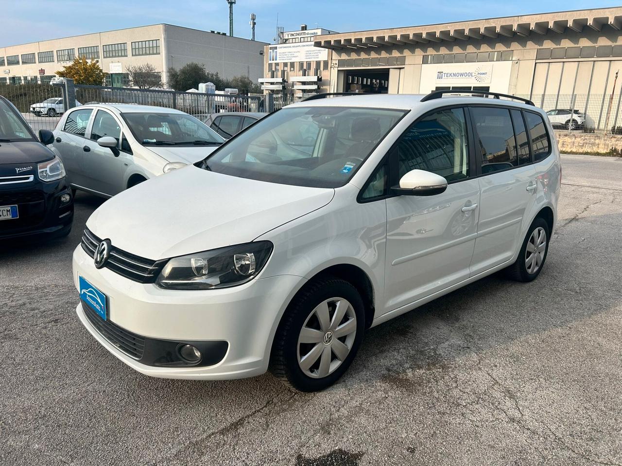 vw Touran 1.4 metano solo rivenditori 2014