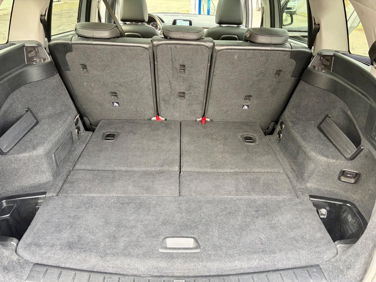 Bmw 2er Active Tourer 218d Luxury