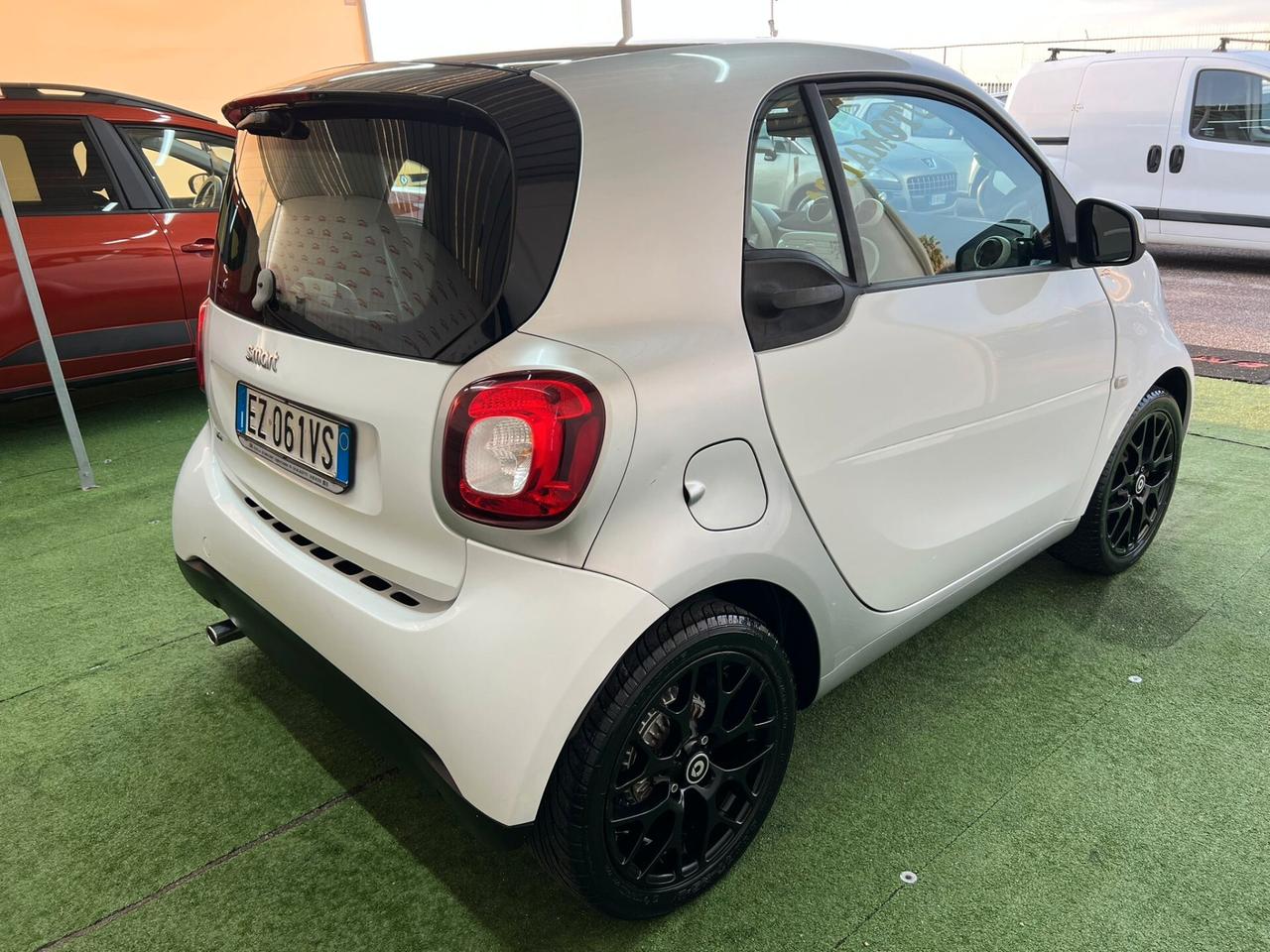 SMART 453 FORTWO 1.0 BENZINA 71CV AUTOMATICA