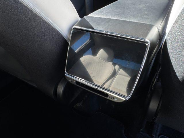 TESLA Model Y Long Range AWD Autopilot al Max potenziale 3