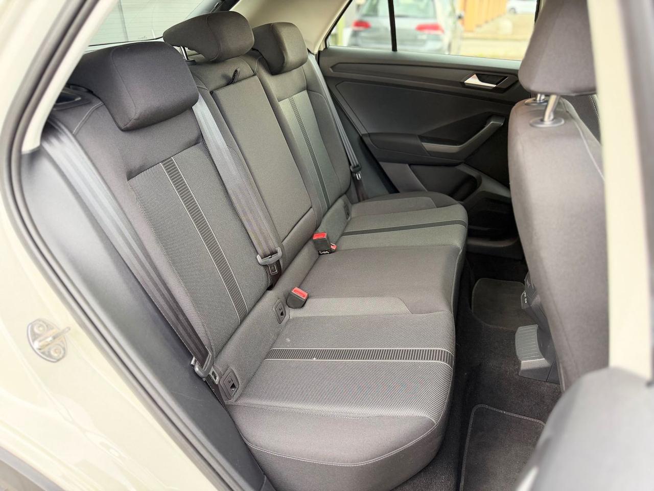 Volkswagen T-Roc Life 1.0 TSI #10898