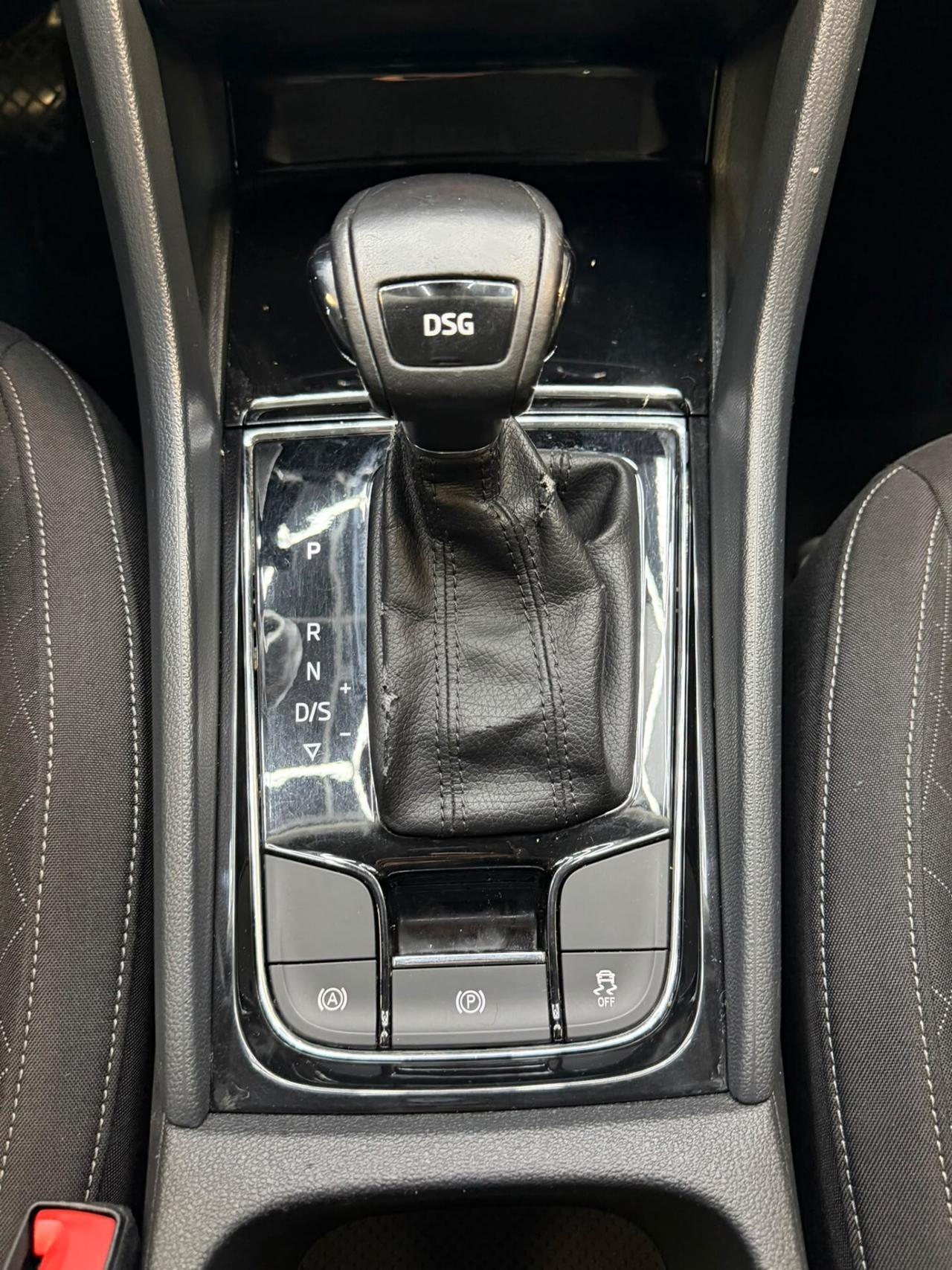 Skoda Karoq 1.6 TDI SCR DSG Style