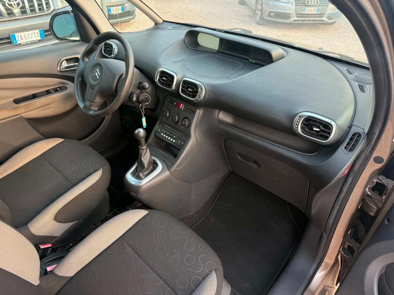Citroen C3 Picasso 1.6 HDi 90 Exclusive Theatre