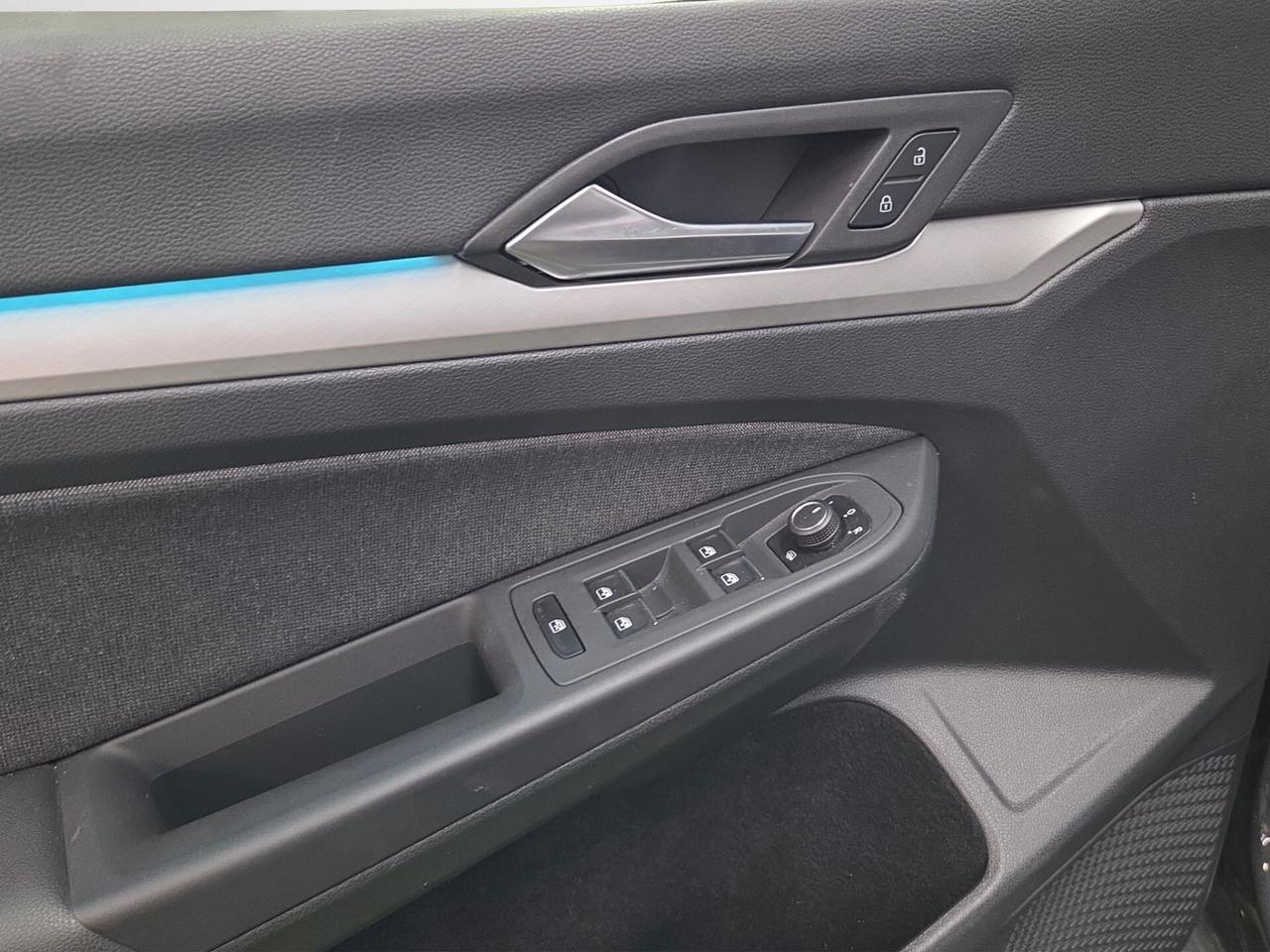 Volkswagen Golf 1.0 eTSI EVO DSG Life