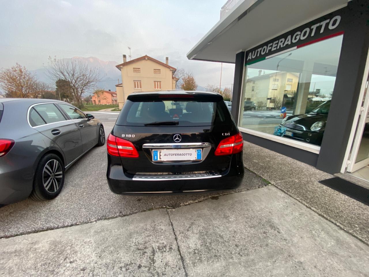 Mercedes B 180 CDI 109cv Executive (LEGGI)