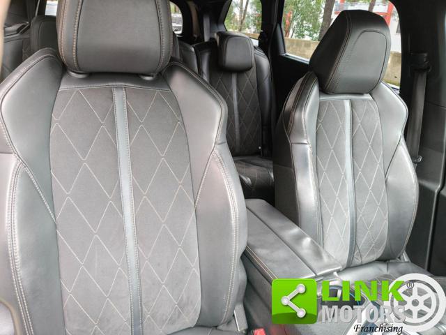 PEUGEOT 5008 BlueHDi 180 S&S EAT6 GT