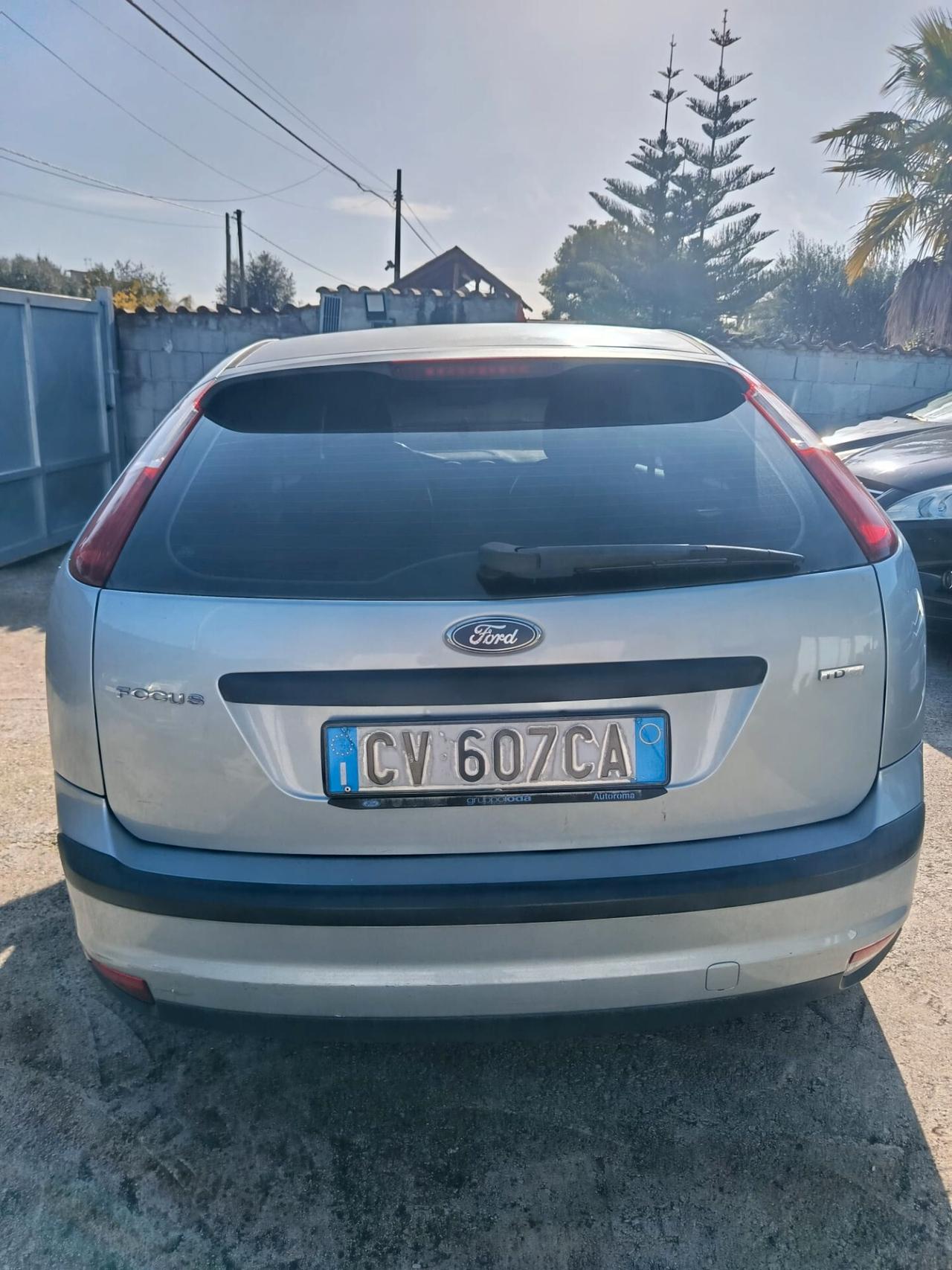 Ford Focus C-Max 1.6 TDCi (110CV)