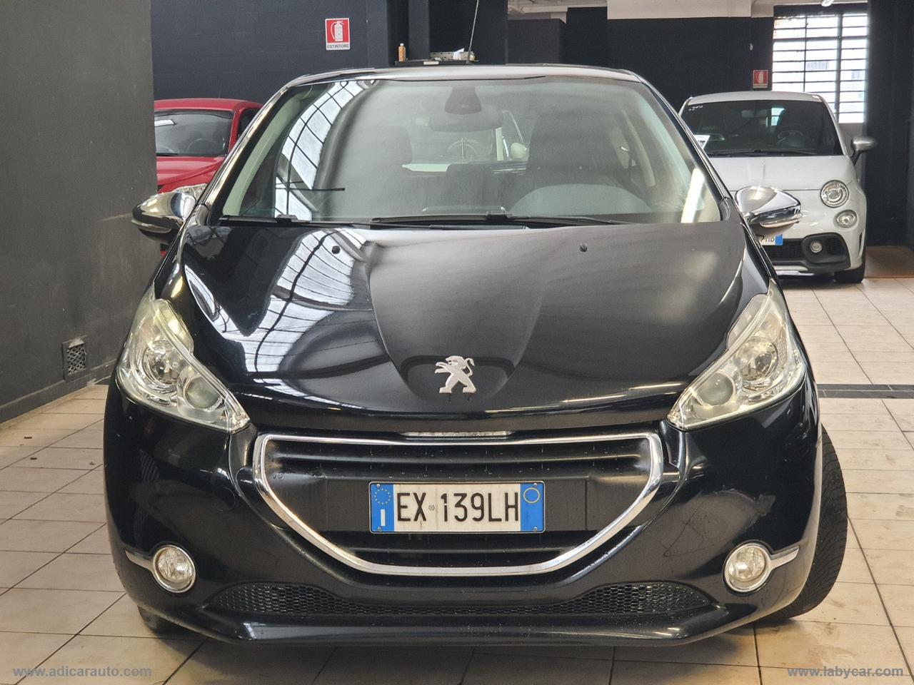 PEUGEOT 208 1.2 82 CV 3p. Allure