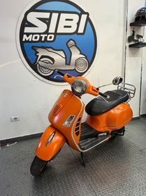 Piaggio Vespa 300 GTS