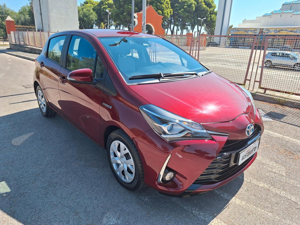 Toyota Yaris 1.5 HYBRID BUSINESS 48000 km 2018