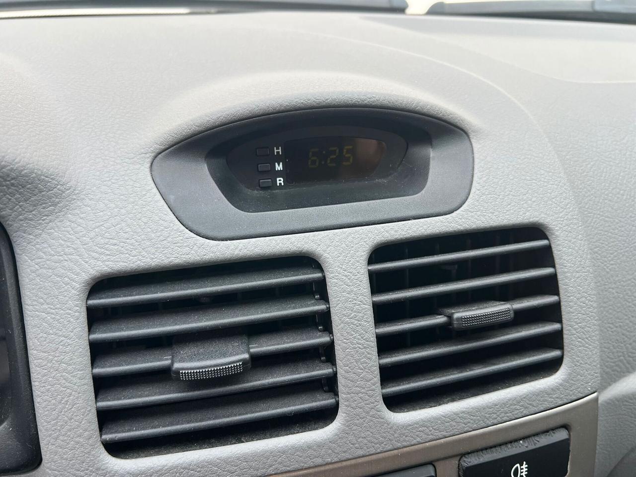 KIA RIO 1.3i 82cv 2004!! PARI A NUOVO!!