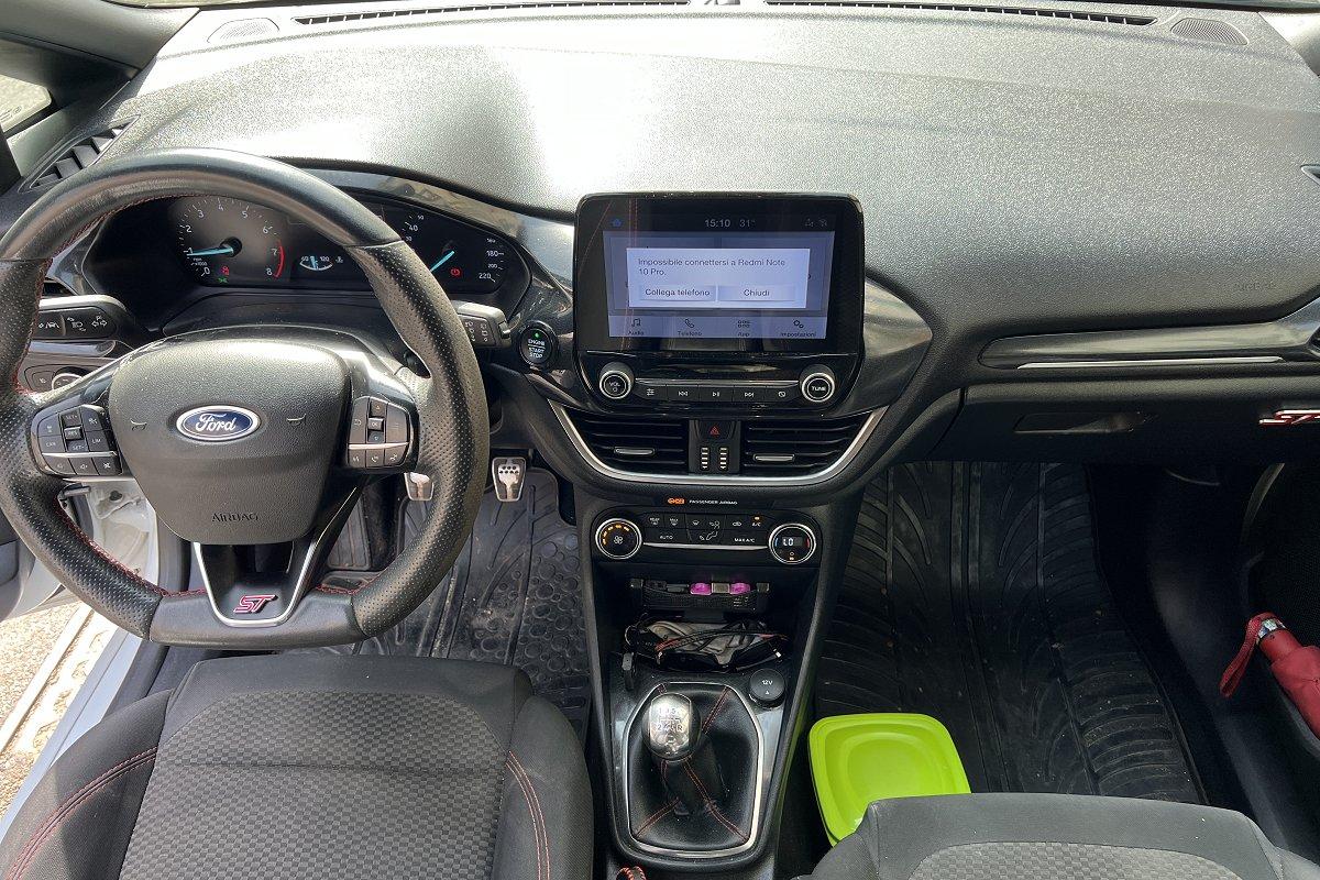 FORD Fiesta 1.0 Ecoboost 95 CV 3 porte ST-Line