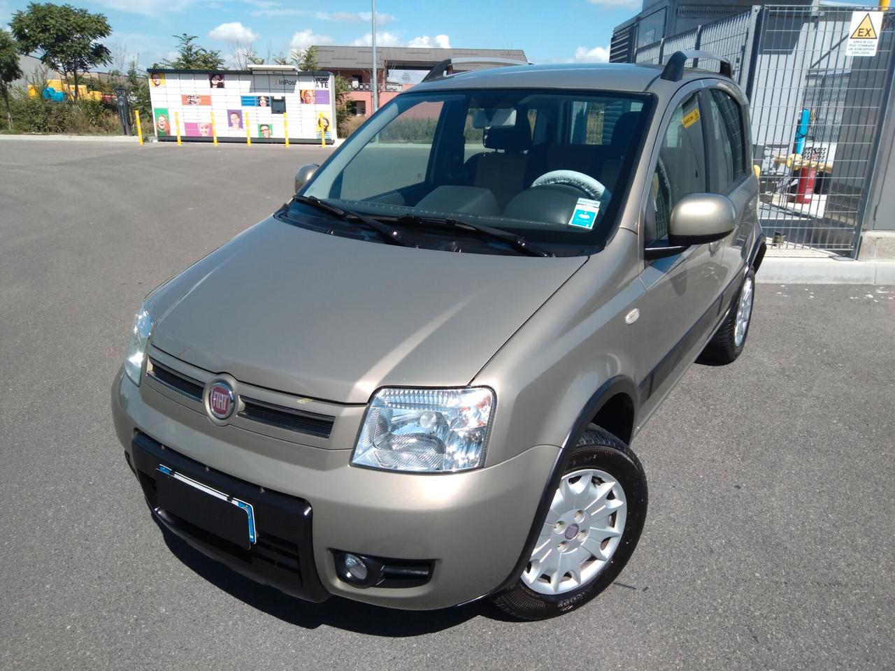 Fiat Panda 1.2 60cv 4x4 climbing x neopatentati