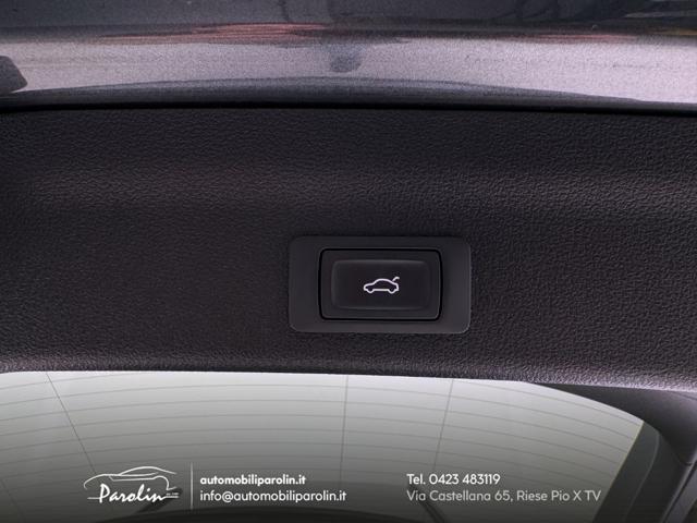AUDI A6 Avant 55 2.0 TFSIe quattro Stronic S-line Black