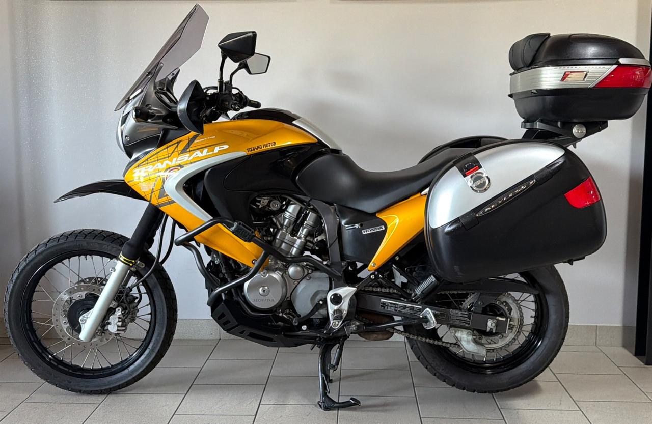 Honda Transalp XL 700 V