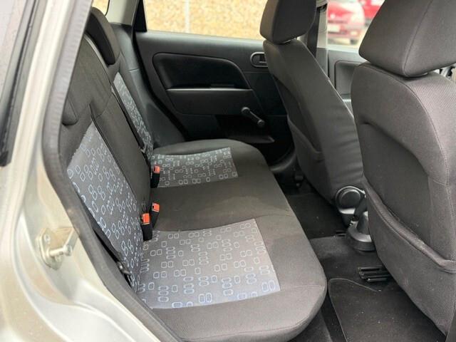 Ford Fiesta 1.2 16V 5p. Ambiente Euro 4 adatta a neopatentati