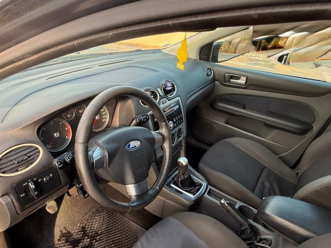 Ford Focus 1.6 TDCi (110CV) 3p. Tit. DPF