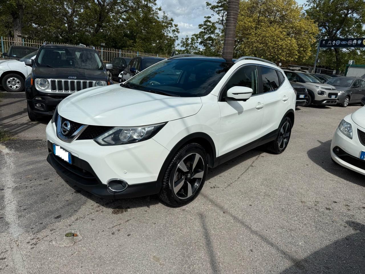 Nissan Qashqai 1.5 dCi N-Connecta - 2017
