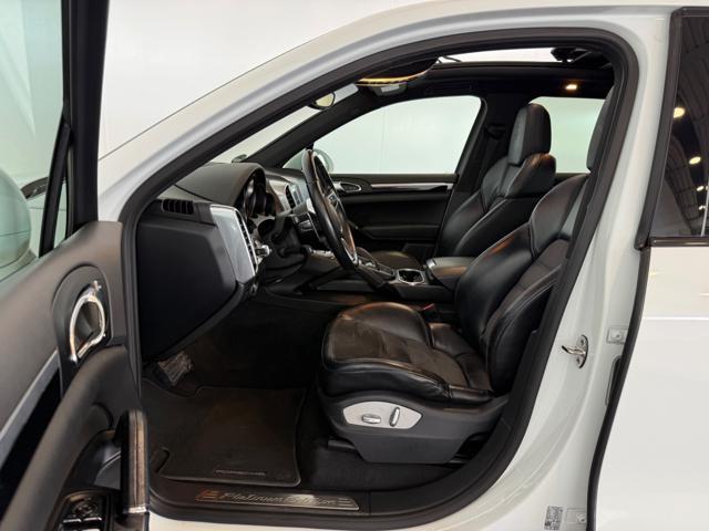 PORSCHE Cayenne 3.0 Diesel Platinum Edition TETTO APRIBILE / R21
