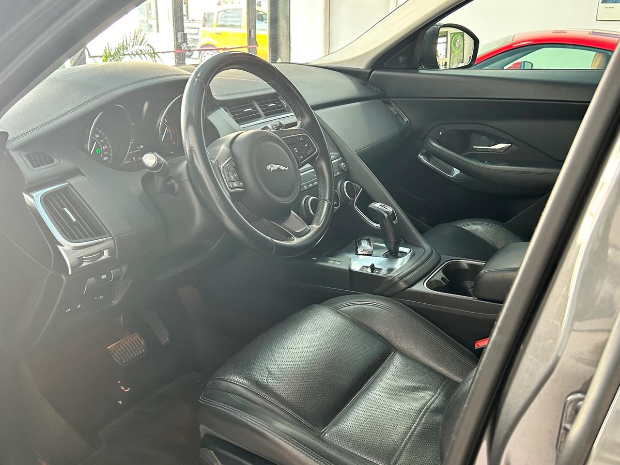 Jaguar E-Pace 2.0D 150 CV R-Dynamic S