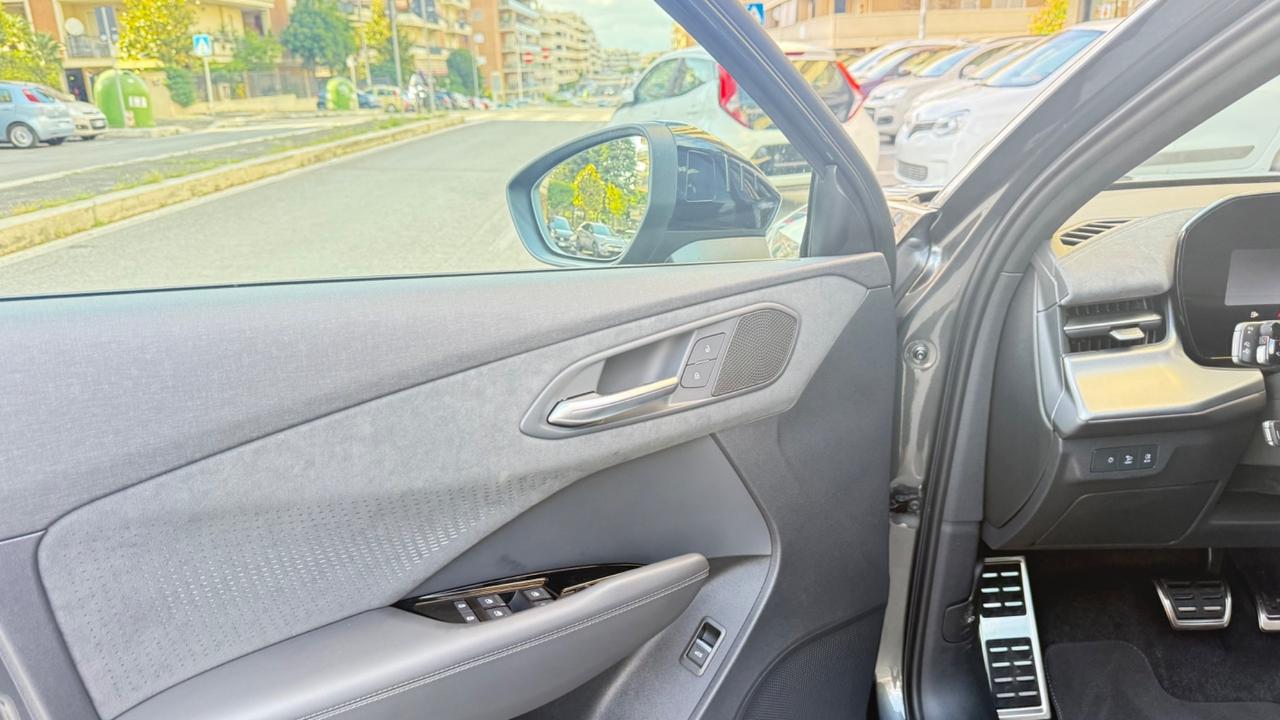 Audi Q3 SPB 35 TDI S tronic line edition LED TETTO MATRIX PACK AMBIENTE PDC PELLE CERCHI 20