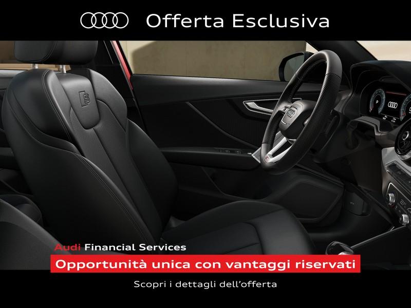 Audi Q2 35 1.5 tfsi identity black s-tronic