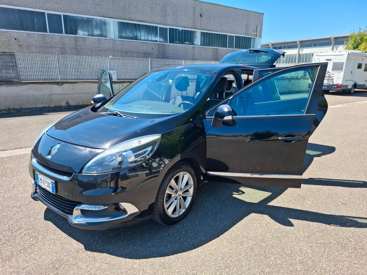 Renault Scenic 1.5 dCi del 2012 SOLO 96.000 KM