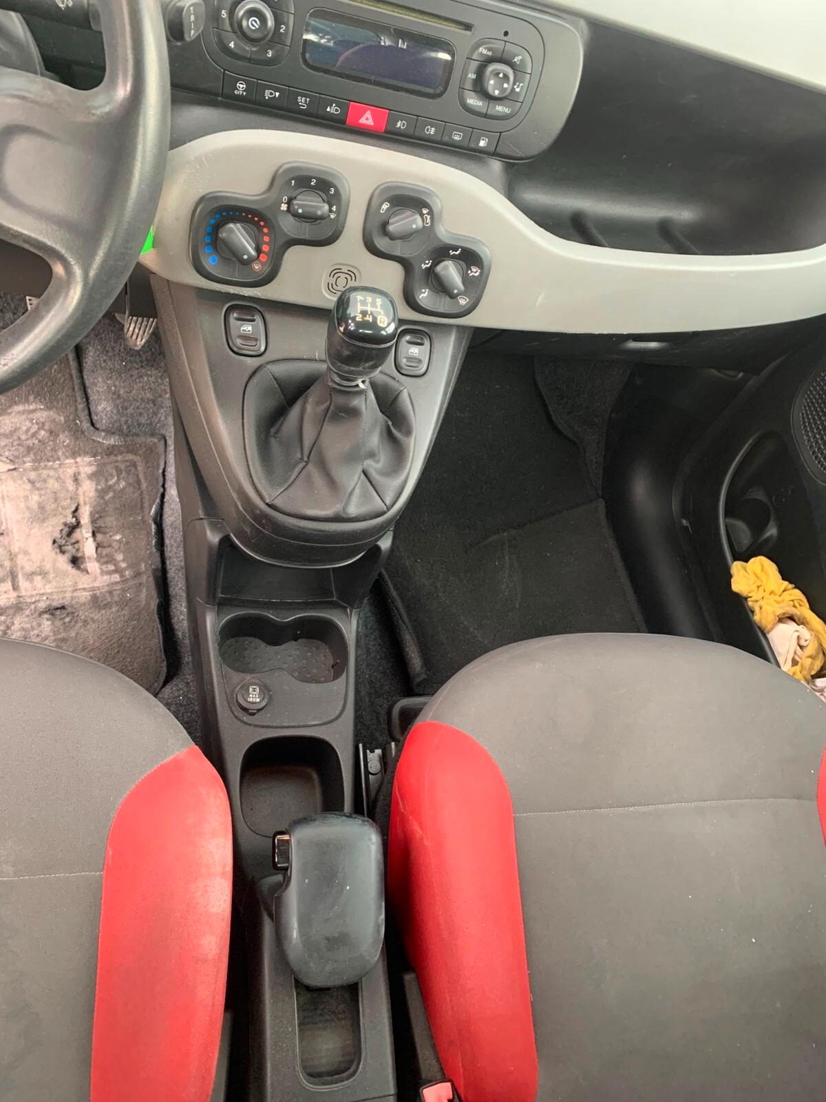 Fiat Panda 0.9 TwinAir Turbo Natural Power Lounge