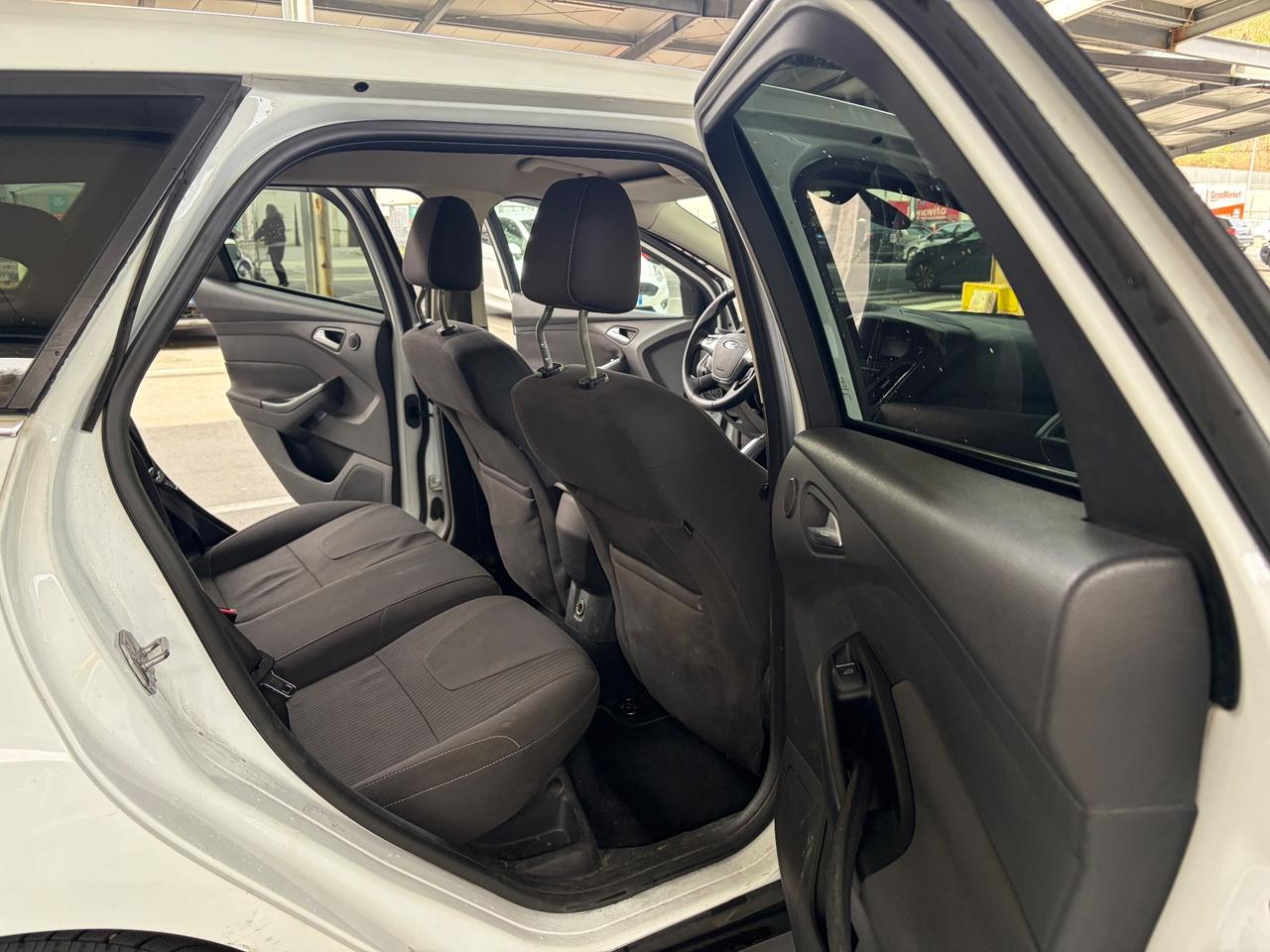 Ford Focus 2.0 TDCi 115 CV automatico - 2011 perfetta