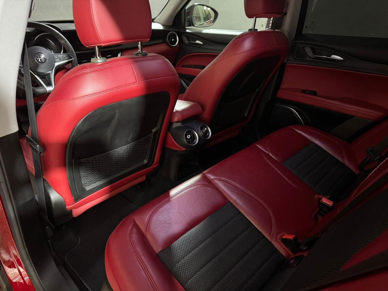 Alfa Romeo Stelvio 2.2 Turbodiesel 210 CV AT8 Q4 Super Red-Edition