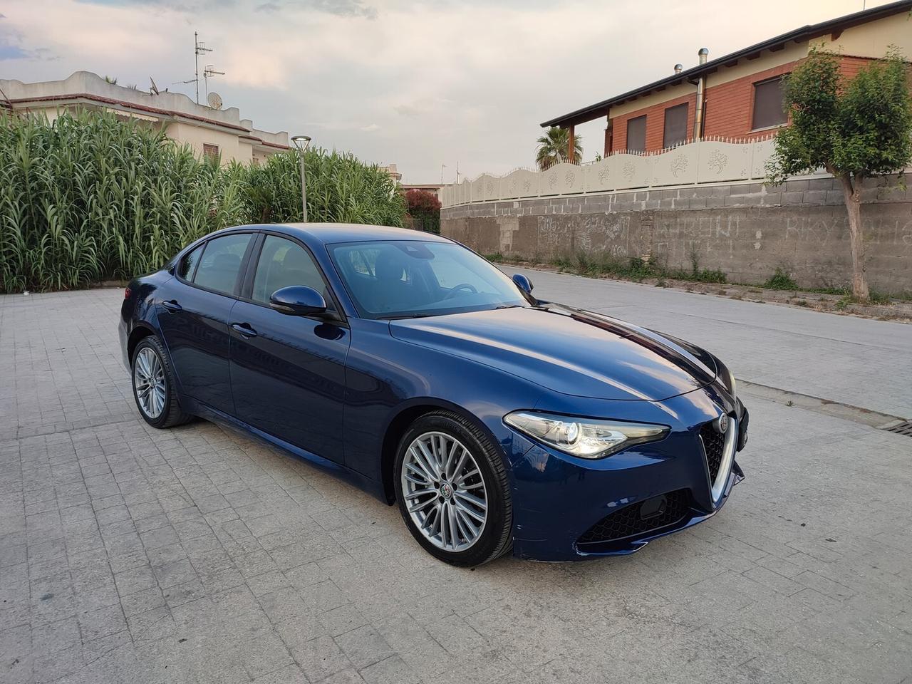Alfa Romeo Giulia 2.2 TD 160 CV NAVIGATORE