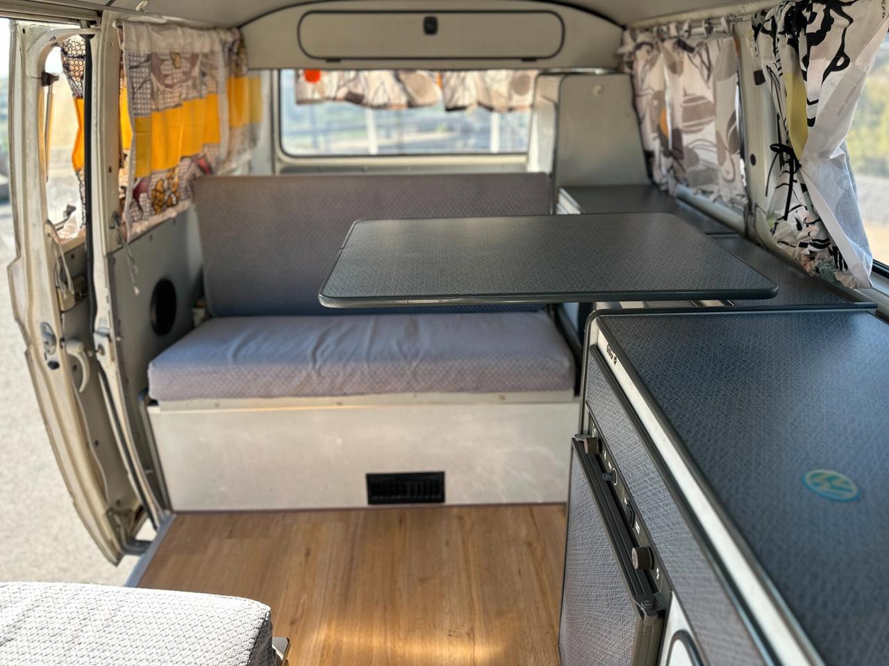 Volkswagen T3 Westfalia Joker "Hochdach" (Tetto Alto rigido)