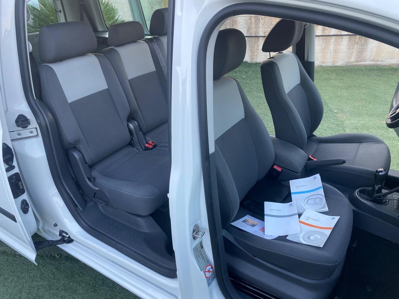 Volkswagen Caddy 1.6 TDI Pedana Disabili 5+1