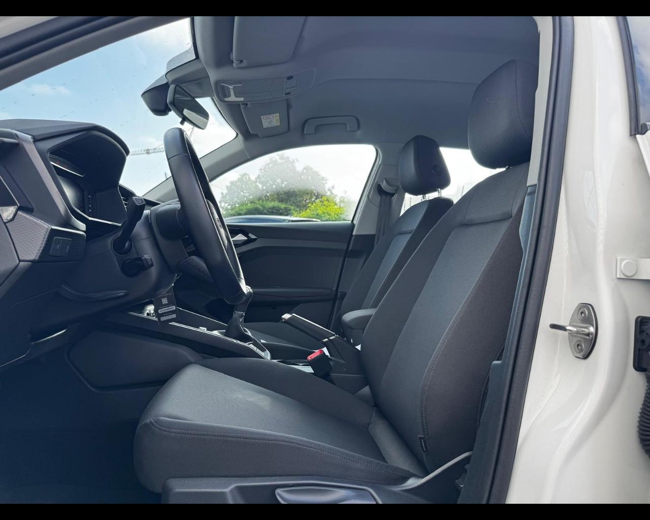AUDI A1 SPORTBACK 25 TFSI BUSINESS