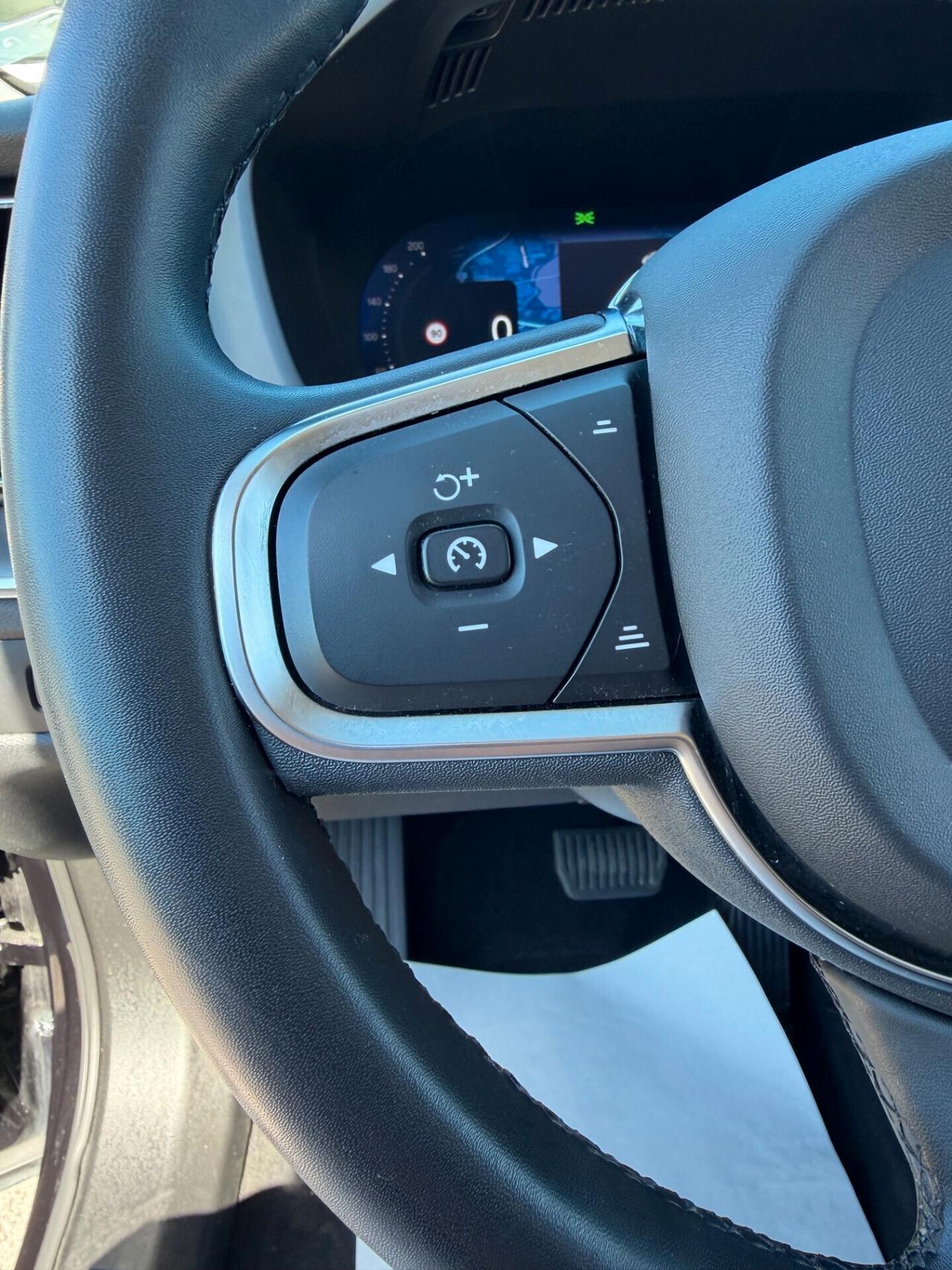 Volvo XC 60 XC60 B4 (d) AWD automatico Plus Dark /N1/+IVA/1PROP/KM DOC.