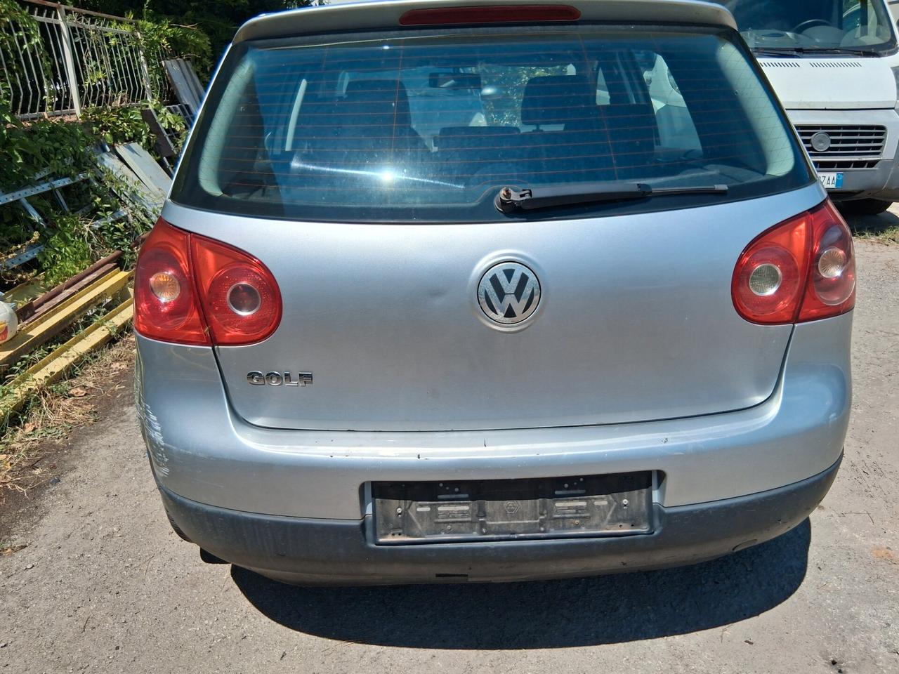 Volkswagen Golf 2.0 16V TDI solo x commercianti