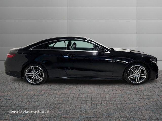 MERCEDES-BENZ E 220 d 4Matic Premium