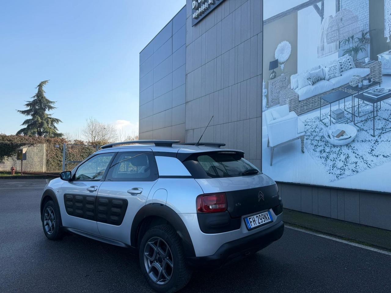 Citroen C4 Cactus PureTech 82 Shine