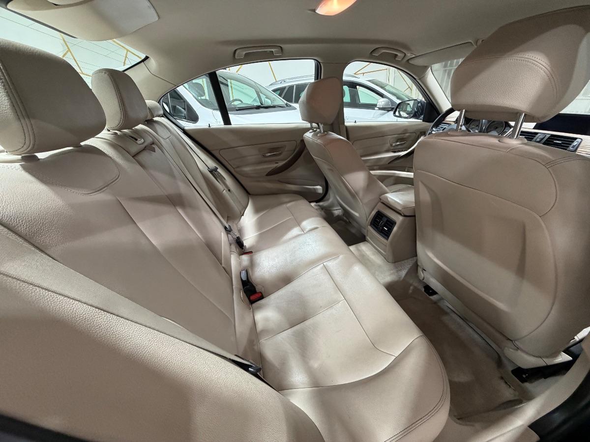 BMW - Serie 3 - 320d Efficient Dynamics Modern