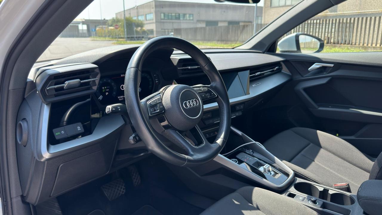 Audi A3 Sportback 40 TFSI e S-Tronic Business