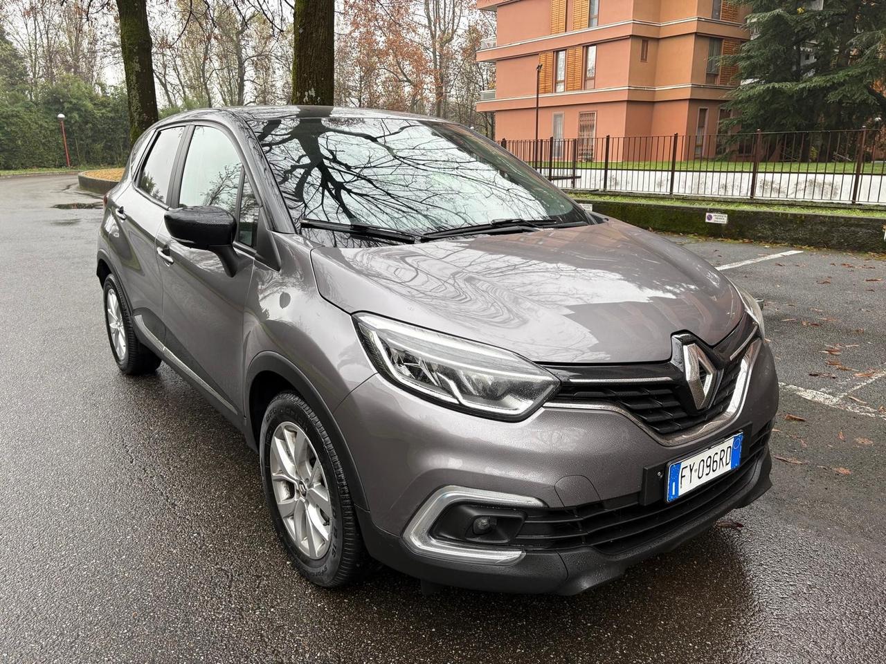 Renault Captur dCi 8V 90 CV EDC Sport Edition2