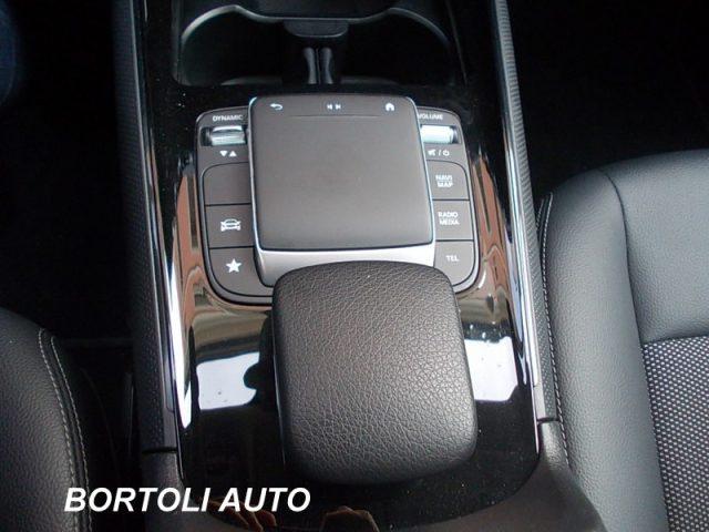 MERCEDES-BENZ GLA 200 d 57.000 KM AUTOMATICA BUSINESS EXTRA