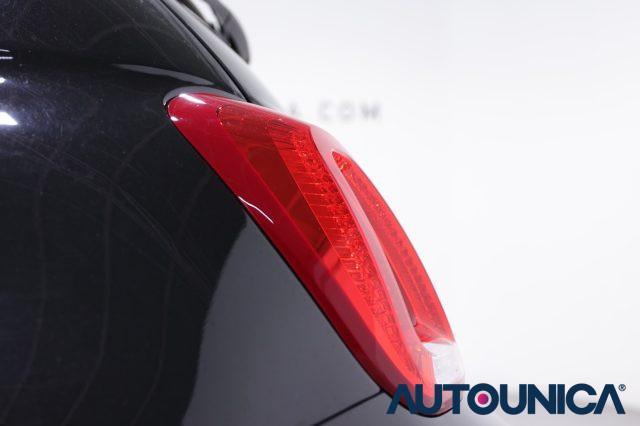 FIAT 500 1.0 HYBRID DOLCEVITA TETTO PANORAMICO NEOPATENTATI