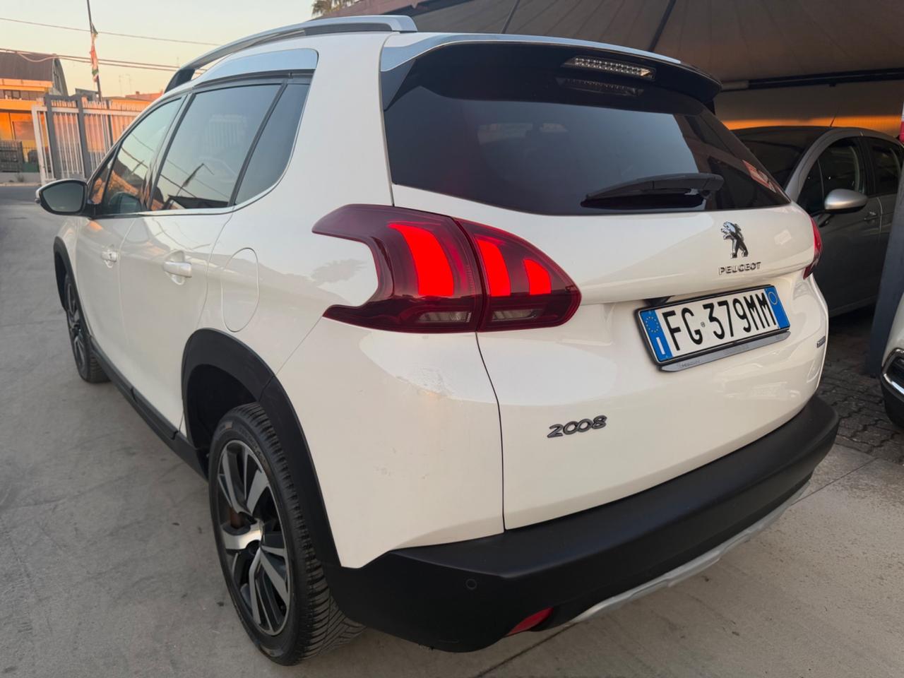 Peugeot 2008 1.6 DIESEL 120 CV - TETTO PANORAMICO