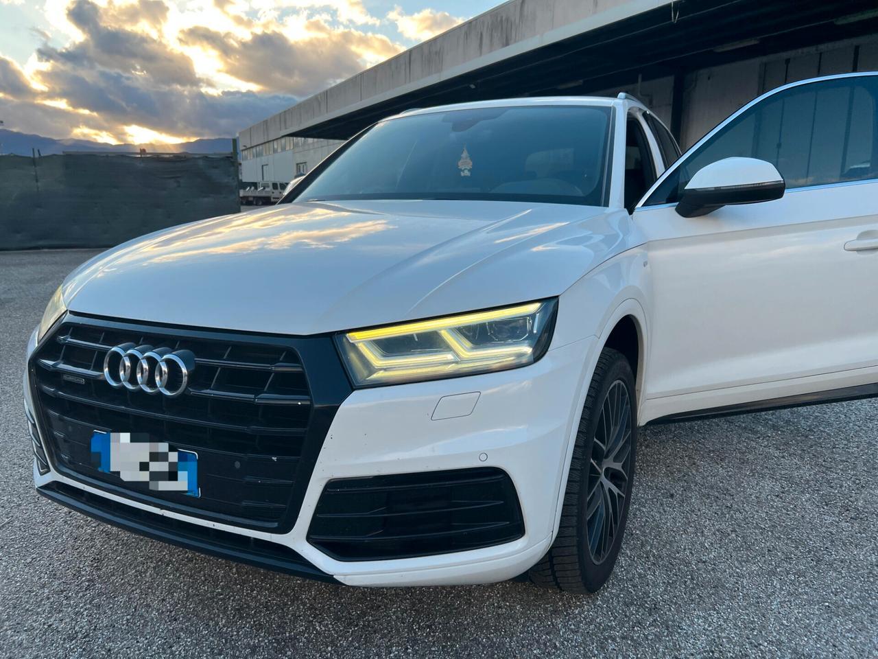 Audi SQ5 40 2.0TDI 190 CV quattro S tronic Restyling Sport