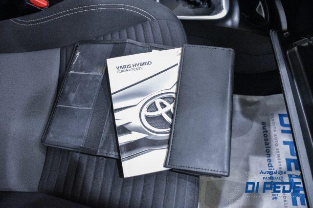 TOYOTA Yaris 1.5 Hybrid 5 porte Business