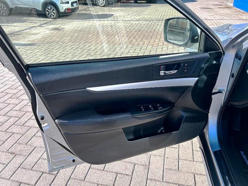 Subaru OUTBACK 2.5i CVT Exclusive