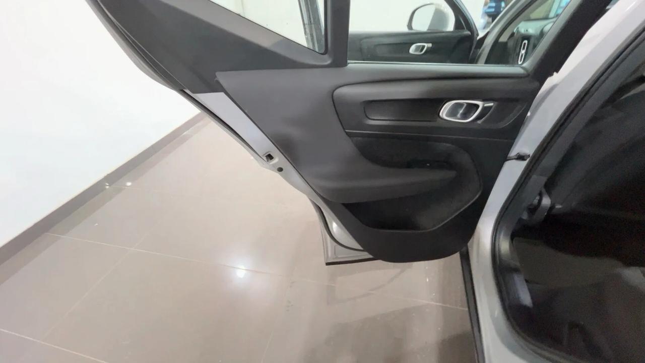 Volvo XC40 T2 Essential