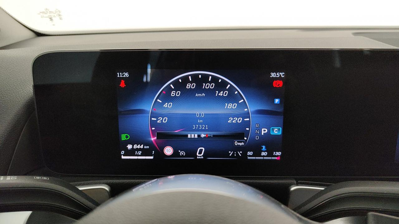 Mercedes-Benz GLB 180 d Progressive Advanced auto