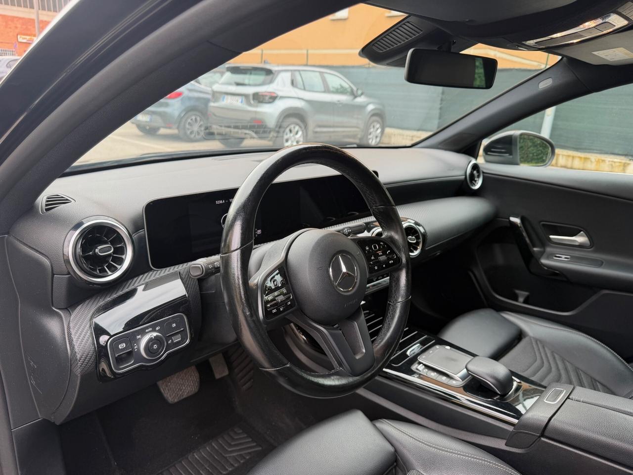 Mercedes-Benz A 180 1.5 Sport - AUT. - NAV. - 12 MESI DI GARANZIA -